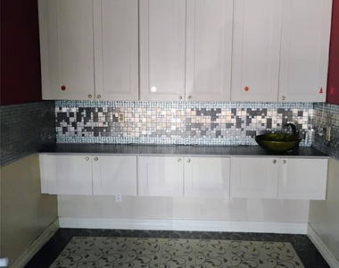 9788 Clarewood Drive - Photo Thumbnail 5