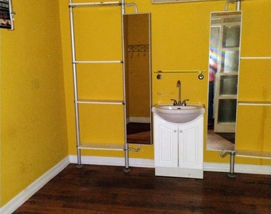 9788 Clarewood Drive - Photo Thumbnail 7