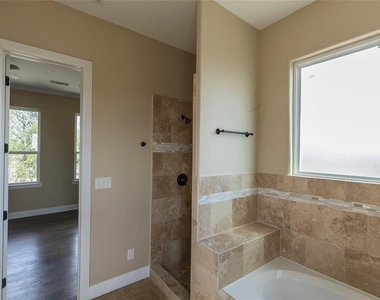 1424 Eddington Street - Photo Thumbnail 13
