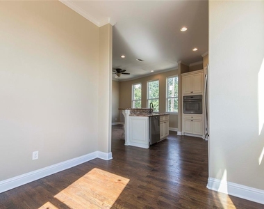 1424 Eddington Street - Photo Thumbnail 10