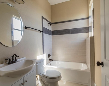 1424 Eddington Street - Photo Thumbnail 12