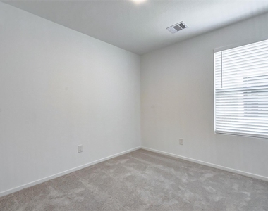 21535 Carosella Drive - Photo Thumbnail 16
