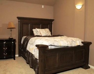 22119 Canyonwood Park - Photo Thumbnail 7