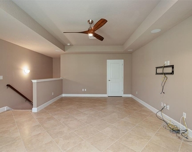 829 Pinewood Drive - Photo Thumbnail 33