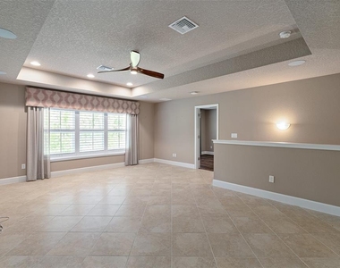 829 Pinewood Drive - Photo Thumbnail 32