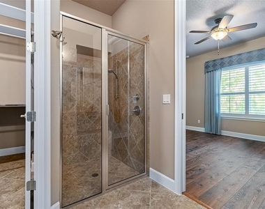 829 Pinewood Drive - Photo Thumbnail 24