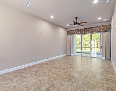 829 Pinewood Drive - Photo Thumbnail 8