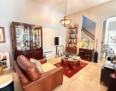 10703 Banfield Drive - Photo Thumbnail 6