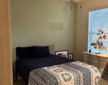10703 Banfield Drive - Photo Thumbnail 20