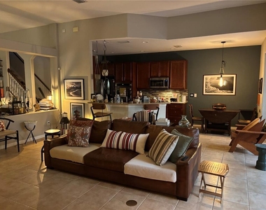 10703 Banfield Drive - Photo Thumbnail 26