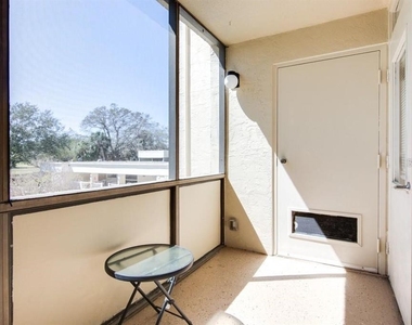 2615 Cove Cay Drive - Photo Thumbnail 11