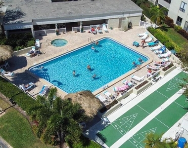 2615 Cove Cay Drive - Photo Thumbnail 20