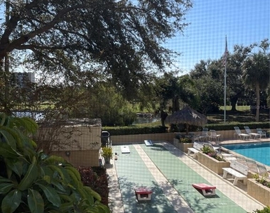 2615 Cove Cay Drive - Photo Thumbnail 13