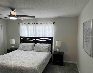 8947 Candy Palm Rd - Photo Thumbnail 9