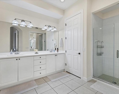 5425 46th Court W - Photo Thumbnail 15