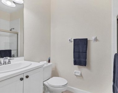 5425 46th Court W - Photo Thumbnail 20