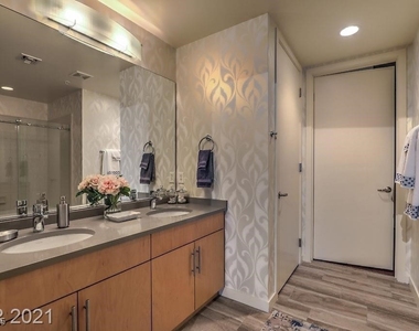 353 E Bonneville Avenue - Photo Thumbnail 21