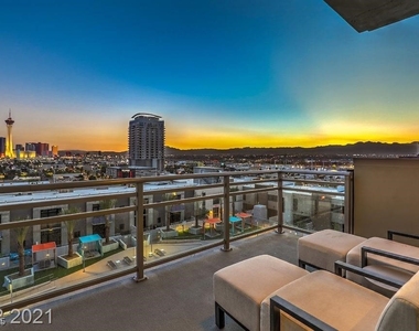 353 E Bonneville Avenue - Photo Thumbnail 2