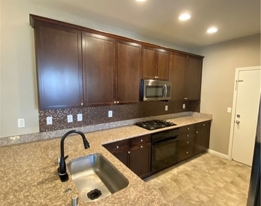 3952 Zodiacal Light Street - Photo Thumbnail 18