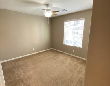 3952 Zodiacal Light Street - Photo Thumbnail 27