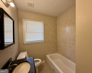 2913 Horse Shoe Drive - Photo Thumbnail 13