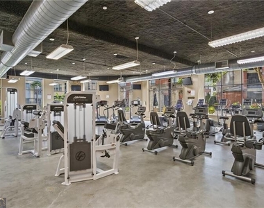 401 16th Street Nw - Photo Thumbnail 25