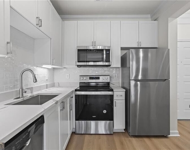 401 16th Street Nw - Photo Thumbnail 4