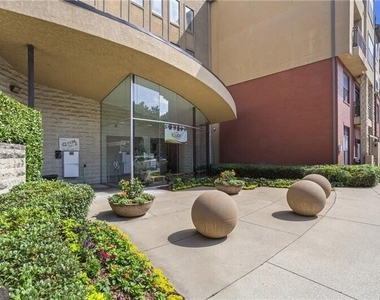 401 16th Street Nw - Photo Thumbnail 28