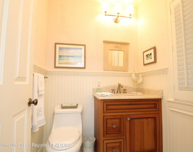 106 Stockton Boulevard - Photo Thumbnail 9