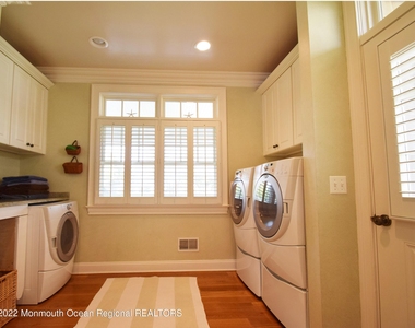 106 Stockton Boulevard - Photo Thumbnail 10