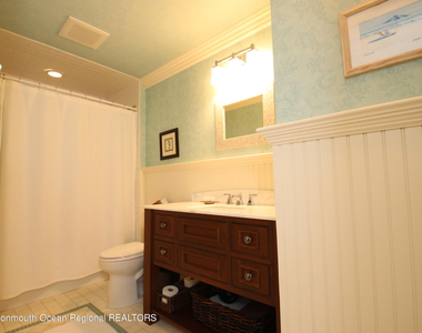 106 Stockton Boulevard - Photo Thumbnail 15