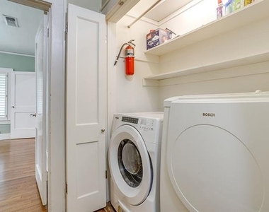 2606 Cockrell Avenue - Photo Thumbnail 17