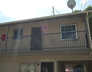 422 W Palm Street - Photo Thumbnail 16