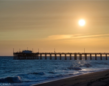 1303 E Balboa Boulevard - Photo Thumbnail 26