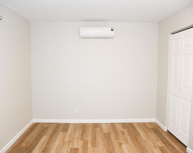61576 Aberdeen Drive - Photo Thumbnail 17