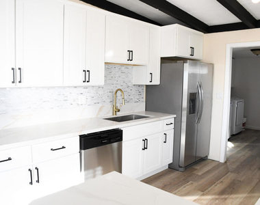 61576 Aberdeen Drive - Photo Thumbnail 3