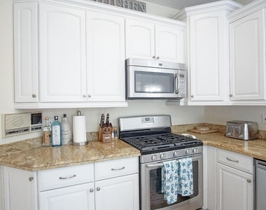 8176 Quail Meadow Way - Photo Thumbnail 12