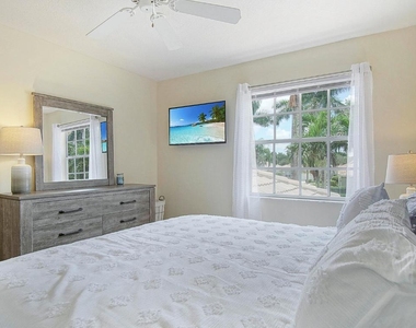 8176 Quail Meadow Way - Photo Thumbnail 19