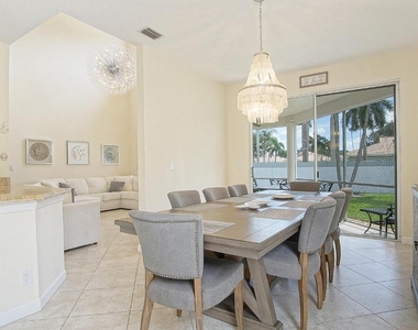 8176 Quail Meadow Way - Photo Thumbnail 13