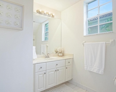 8176 Quail Meadow Way - Photo Thumbnail 16