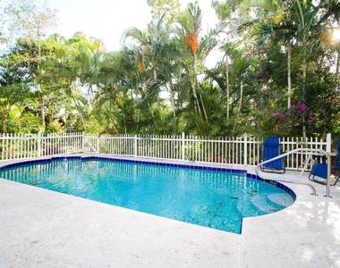 661 Lake Wellington Drive - Photo Thumbnail 46