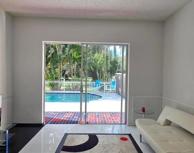 661 Lake Wellington Drive - Photo Thumbnail 77