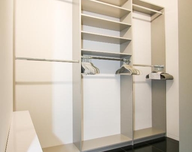 661 Lake Wellington Drive - Photo Thumbnail 33