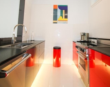 661 Lake Wellington Drive - Photo Thumbnail 23