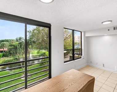 7201 Promenade Drive E - Photo Thumbnail 26
