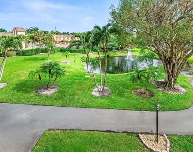 7201 Promenade Drive E - Photo Thumbnail 36