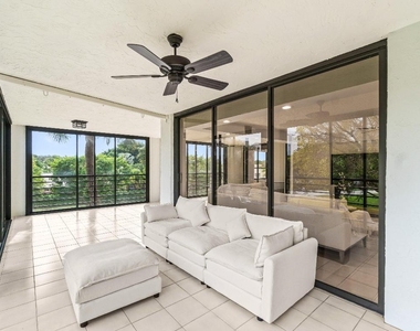 7201 Promenade Drive E - Photo Thumbnail 22