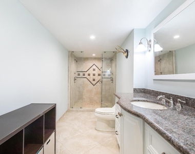 961 S Ocean Drive - Photo Thumbnail 8