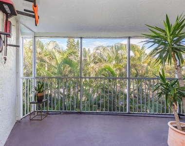961 S Ocean Drive - Photo Thumbnail 28