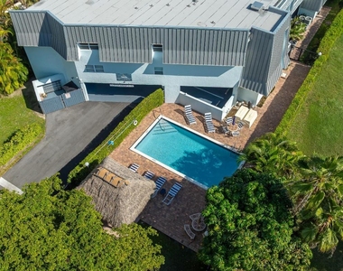 961 S Ocean Drive - Photo Thumbnail 34